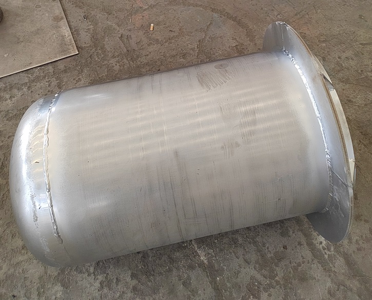 上海不銹鋼熔煉坩堝的使用步驟及技巧